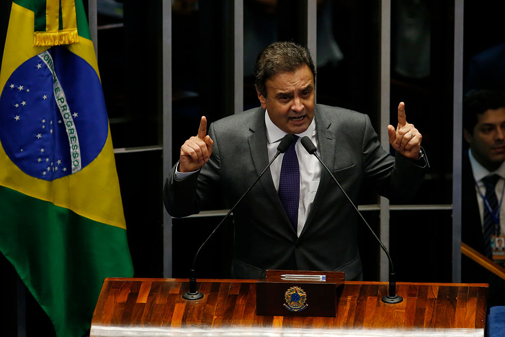 BRASILIA, BRAZIL - AUGUST 31:  Session of the Federal Senate vote clearance permanently President Dilma Rousseff office. Senator Aécio Neves<br /><br /><br /><br /><br />
(Photo by Igo Estrela/Getty Images)