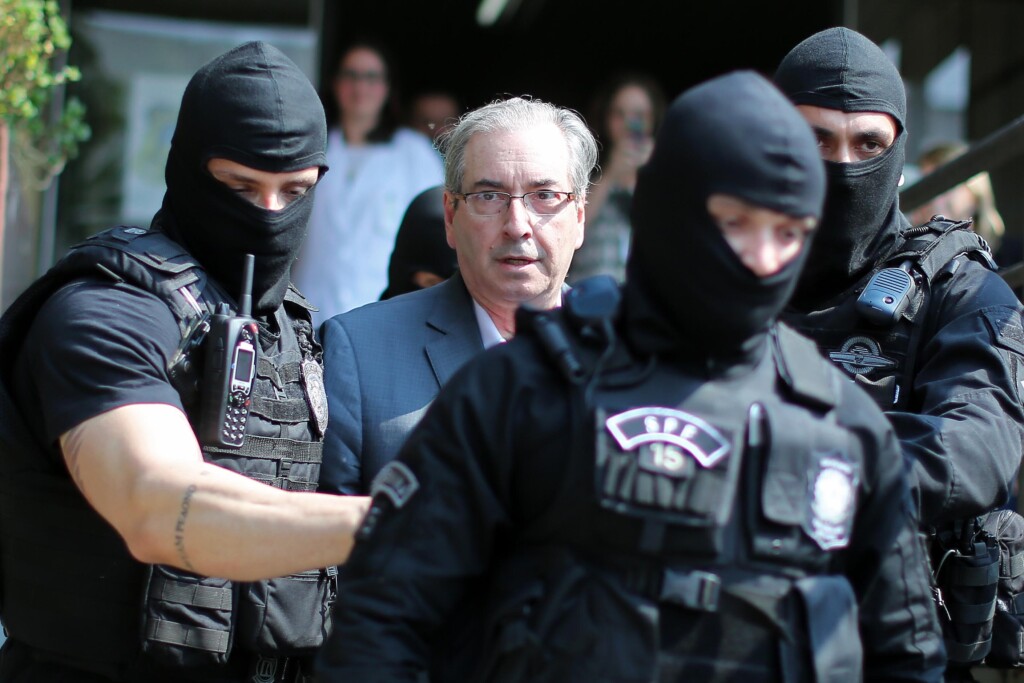 Brazil's former President of the Chamber of Deputies Eduardo Cunha, arrives at the Forensic Medicine Institute in Curitiba, on October 20, 2016.<br />
Brazilian police on Wednesday arrested Eduardo Cunha, the driving force behind former president Dilma Rousseff's impeachment, in a new escalation of a corruption probe shaking Latin America's biggest country. / AFP / Heuler Andrey        (Photo credit should read HEULER ANDREY/AFP/Getty Images)