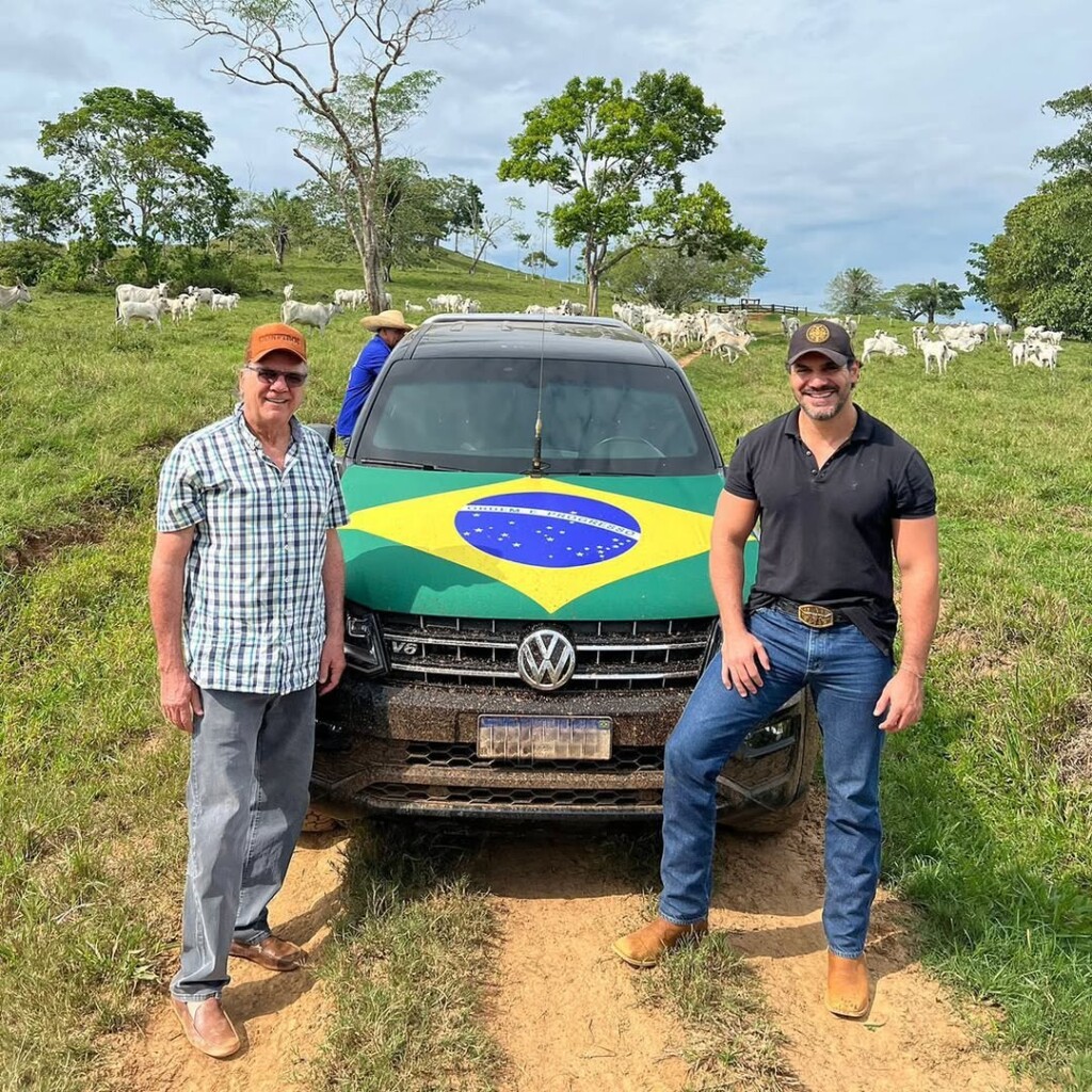 Foto postada por Sidney Zamora Filho, com o pai Sidnei Zamora, em sua conta no Instagram no dia 18 de outubro de 2022 (Foto: Instagram/Reprodução)