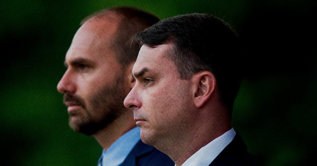 Pagos com dinheiro público, deputado Eduardo e senador Flávio Bolsonaro seguem atacando a soberania do Brasil sem qualquer punição (Foto: Zanone Fraissat/Folhapress)
